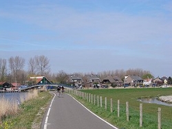 2a Vanaf Bergse Linker Rottekade (zuidzijde Rotte) / kijkrichting oost / Varenhof, Rozenbuurt en Terbregge rechts 2a Vanaf Bergse Linker Rottekade (zuidzijde Rotte) / kijkrichting oost / Varenhof, Rozenbuurt en Terbregge rechts