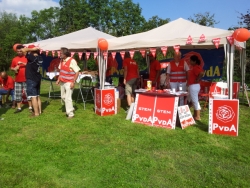 PvdA kleurt de boel rood